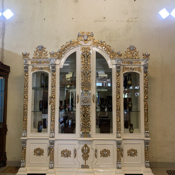 buvet-hias-kartika-putih-4-pintu